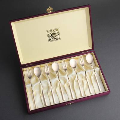 돌답례품 건강 방짜유기 8P (실크케이스) 티스푼포크 창립기념 유기방짜